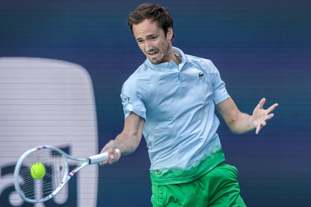 近5轮仅1胜&丢9分！皇马落后巴萨4分，银河战舰陷入低迷